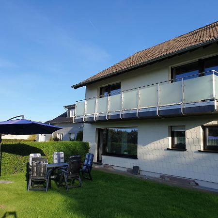 Ferienwohnung Heinen Schleiden Bagian luar foto